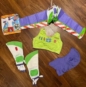 Women's Halloween costumes